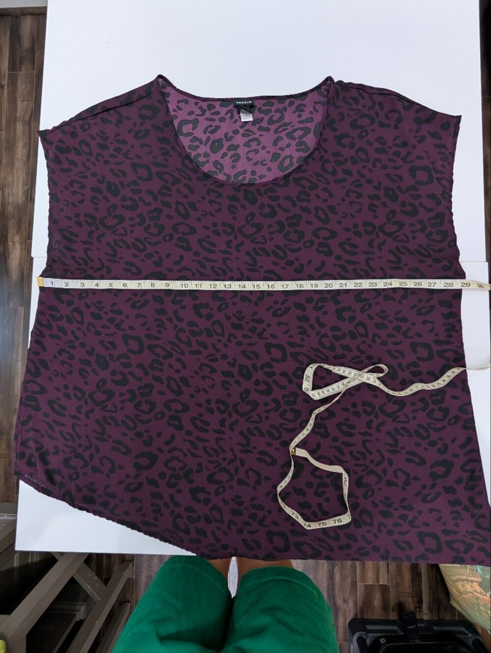 Torrid Purple Animal Print Tunic Blouse Size 3X Asymmetrical Hem Cheetah Flowy - Picture 4 of 8